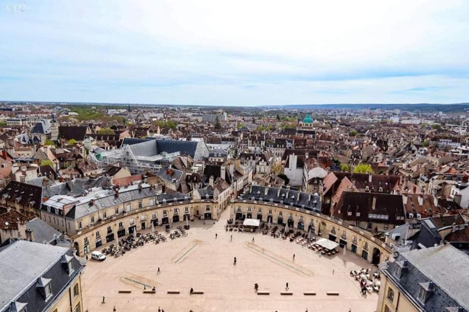 Rempart Tivoli Coeur De Ville Дижон Экстерьер фото