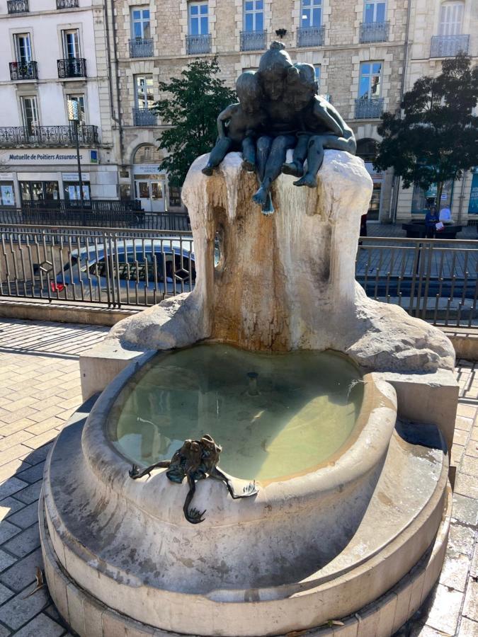 Rempart Tivoli Coeur De Ville Дижон Экстерьер фото