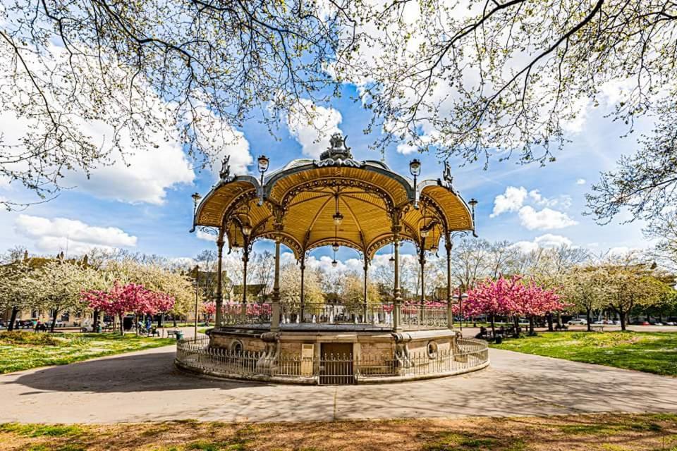Rempart Tivoli Coeur De Ville Дижон Экстерьер фото