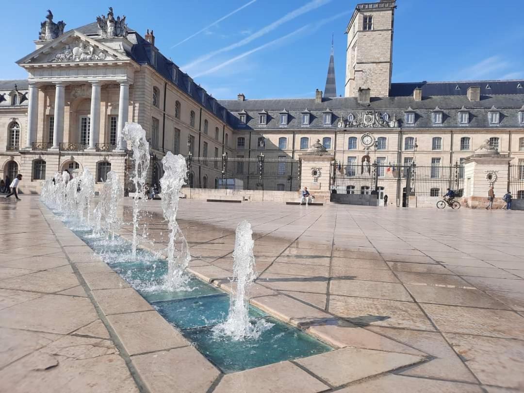 Rempart Tivoli Coeur De Ville Дижон Экстерьер фото