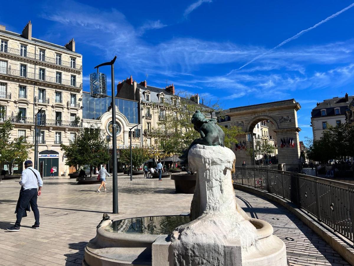 Rempart Tivoli Coeur De Ville Дижон Экстерьер фото